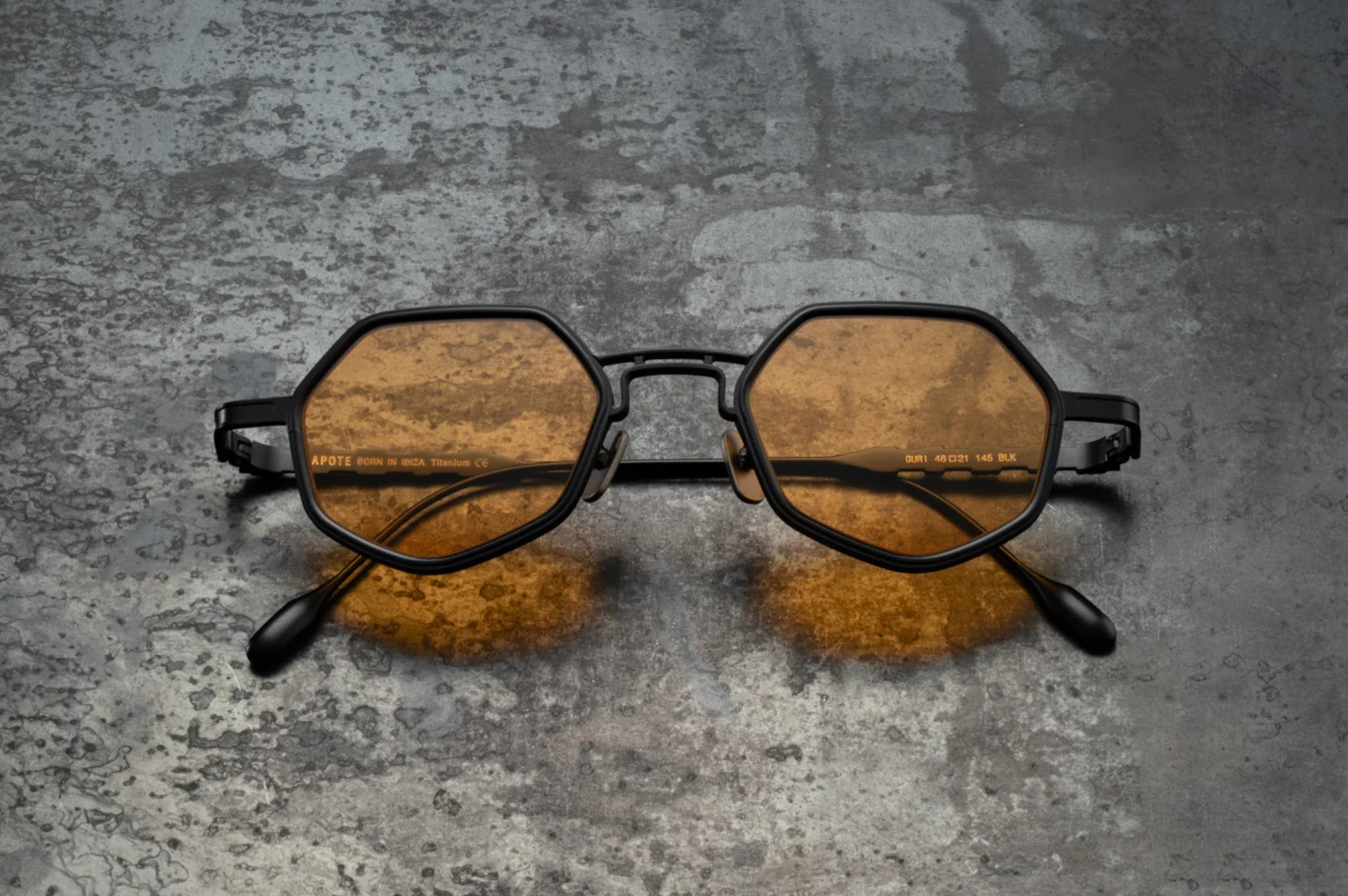 Occhiali da sole CAPOTE GURI BLK YELLOW