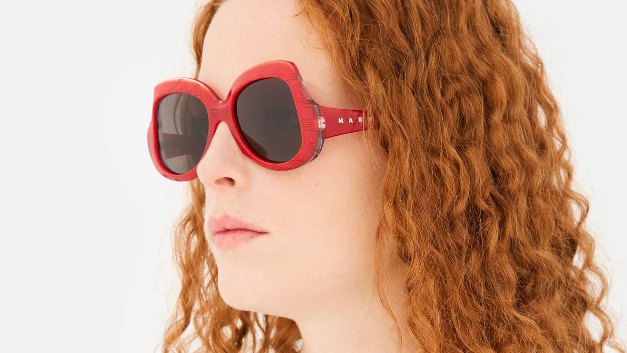 Occhiali da sole MARNI Quelyfish Red