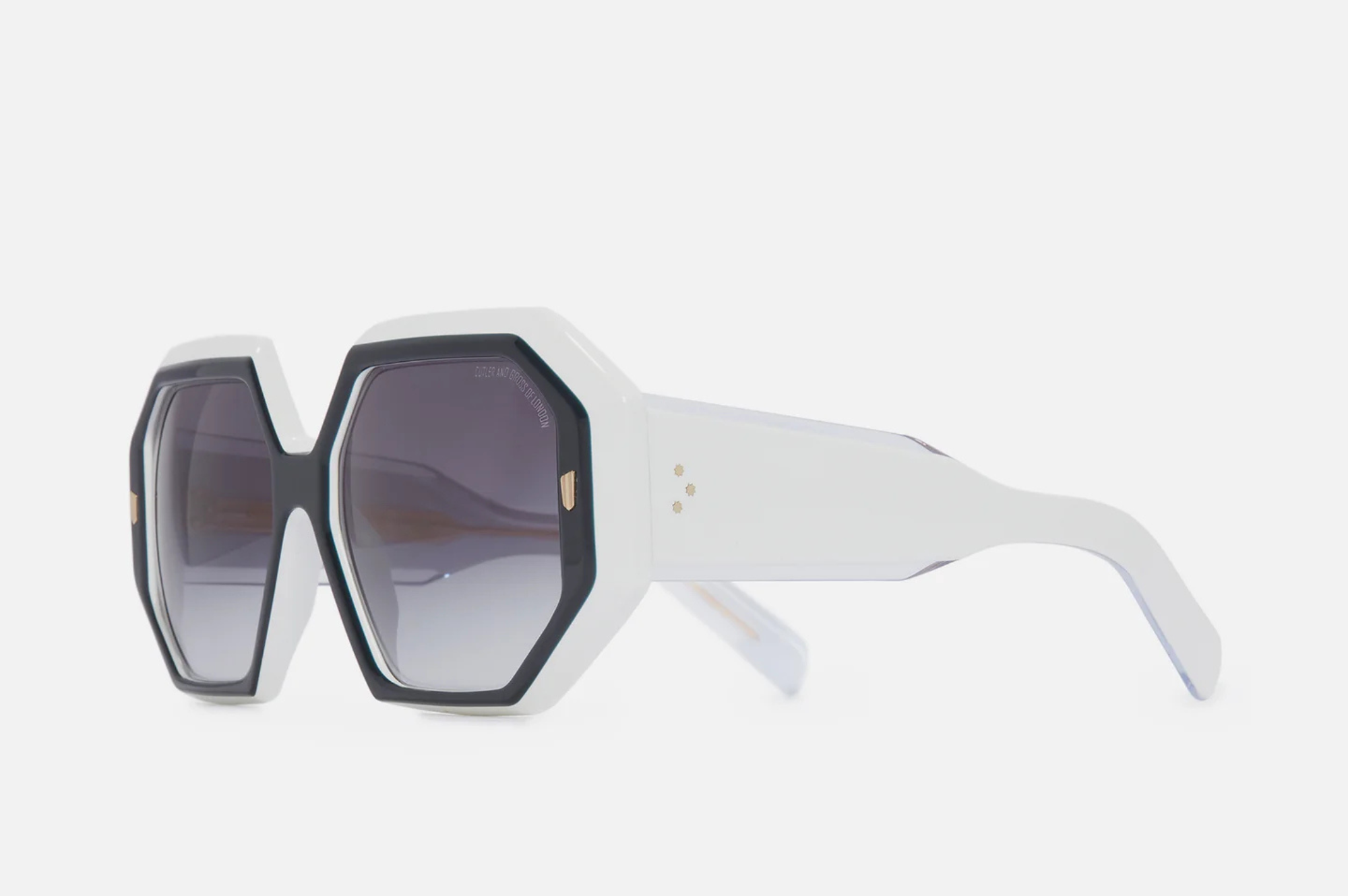 Occhiali da sole Cutler and Gross 9324 Blue on White