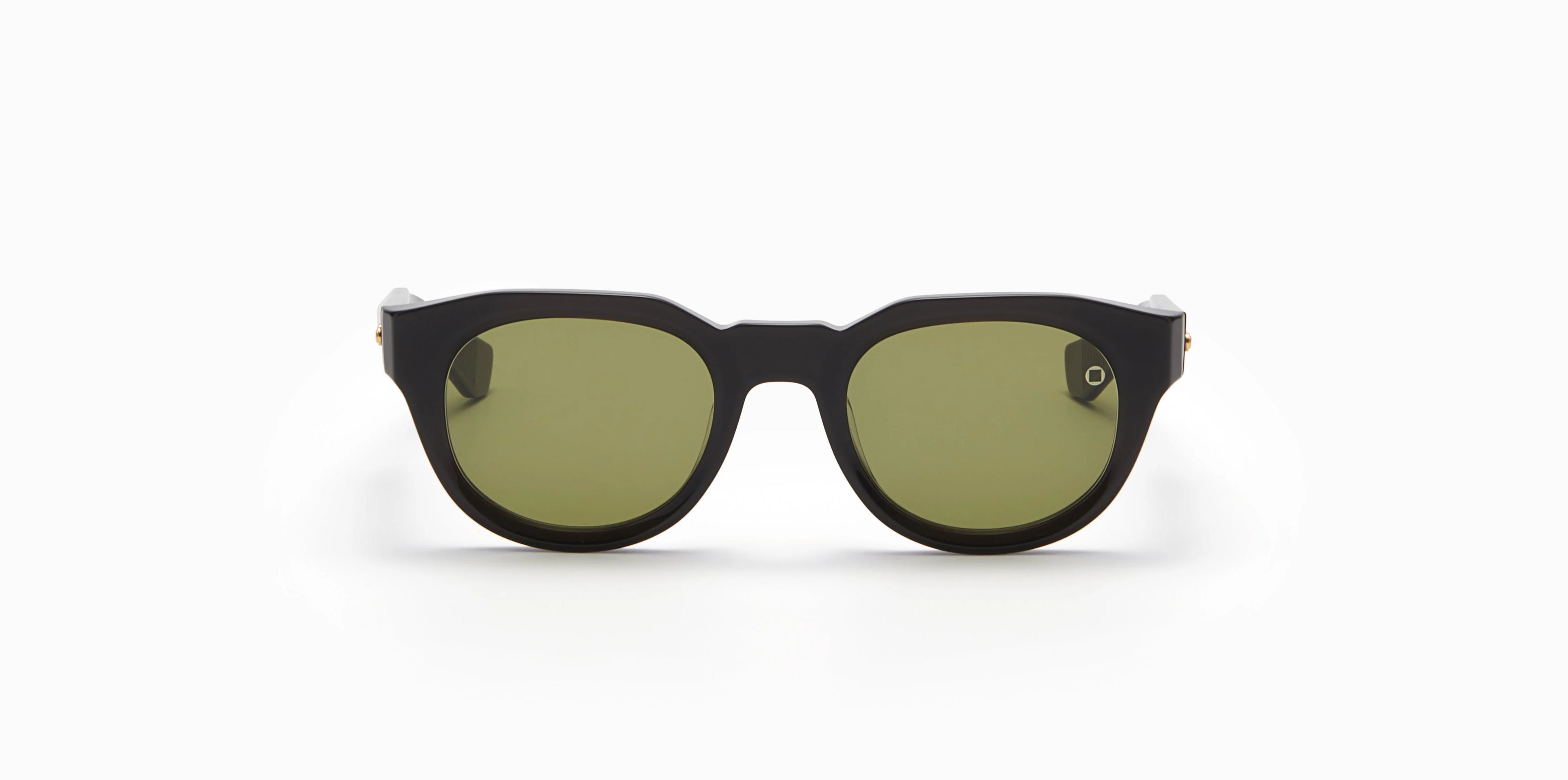 Occhiali da sole AKONI ALPHA Crystal Black