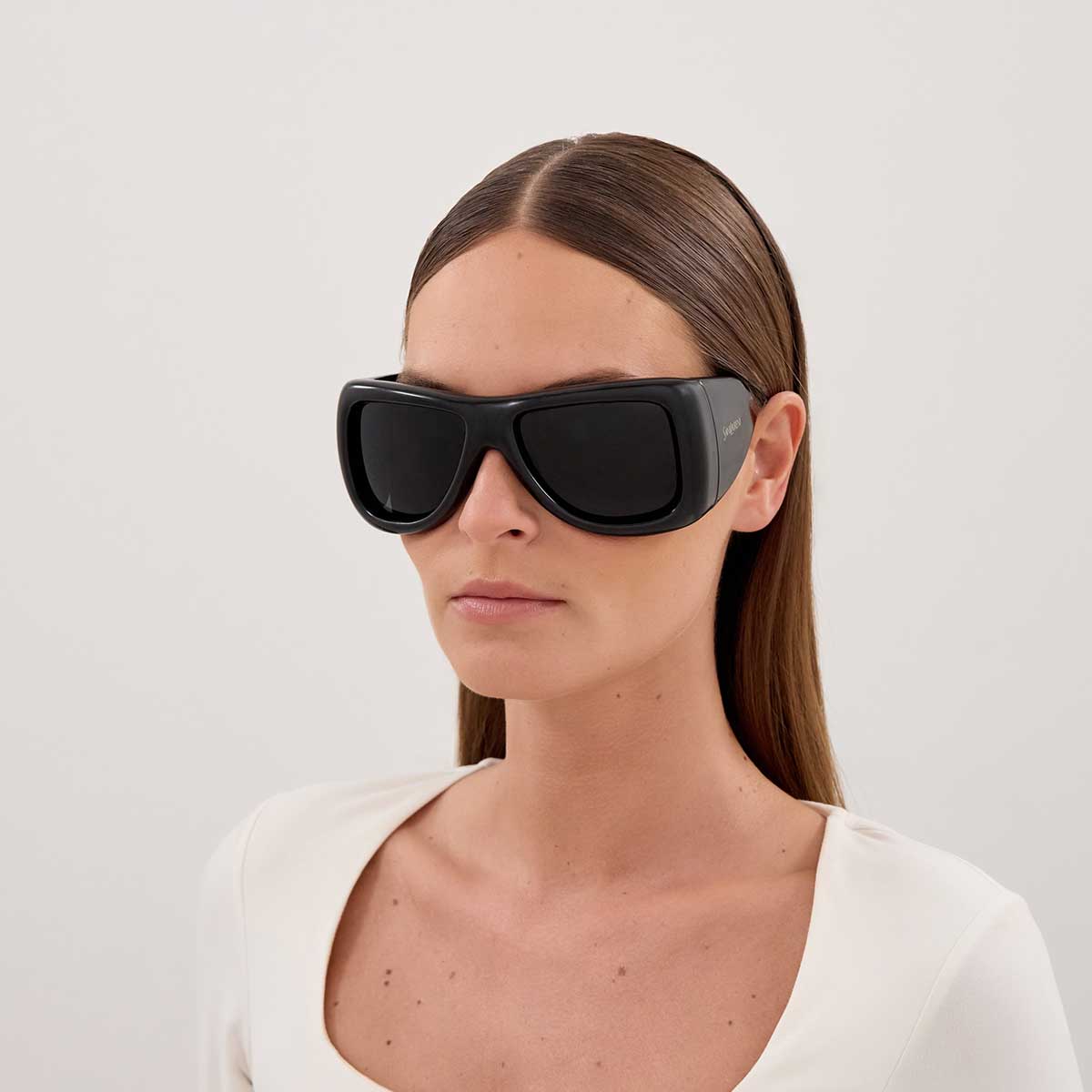 Saint Laurent Occhiali da Sole SL 902 HOWL 001 Nero/Nero Donna