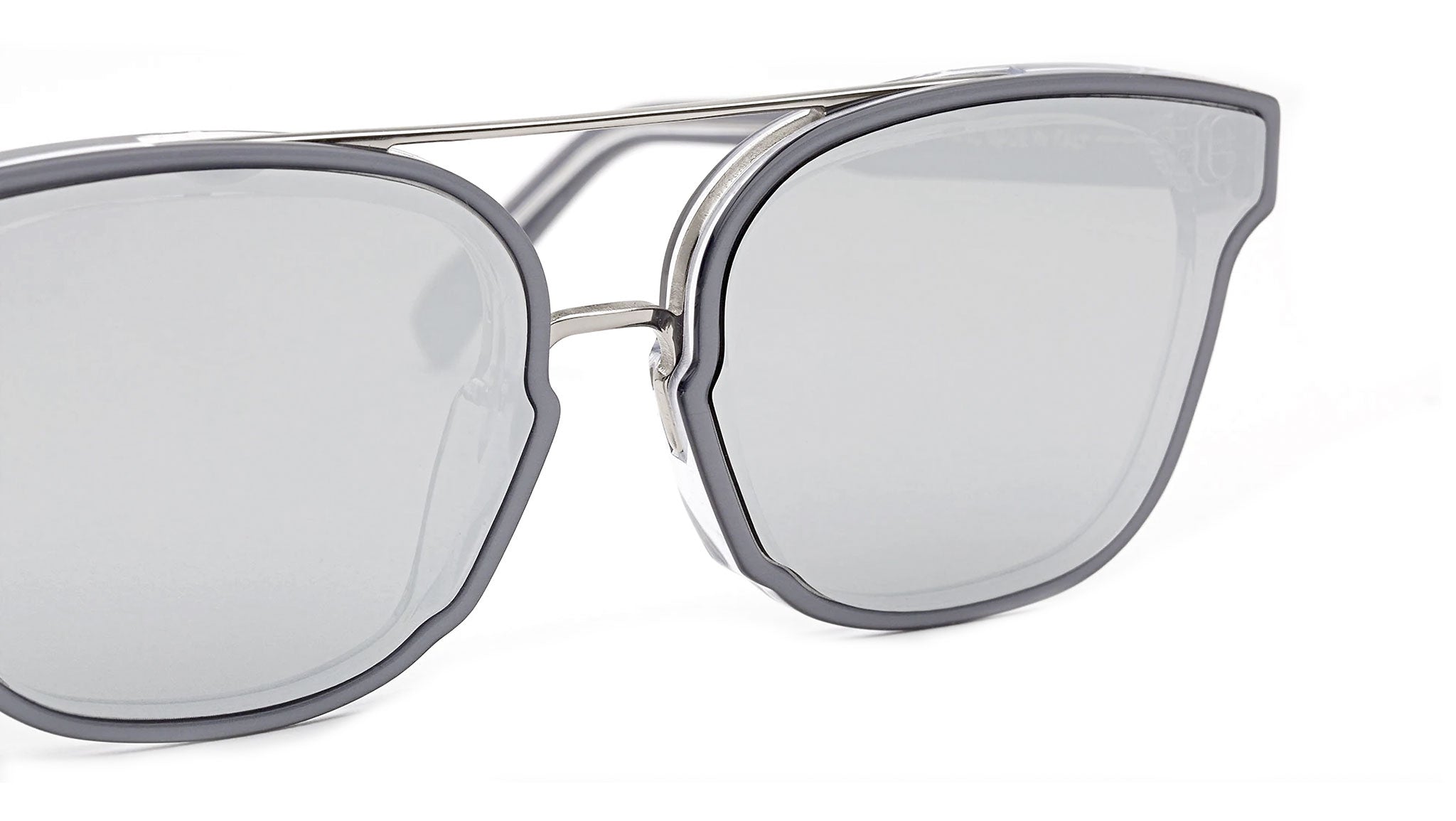 Occhiali RETROSUPERFUTURE Akin Silver grey