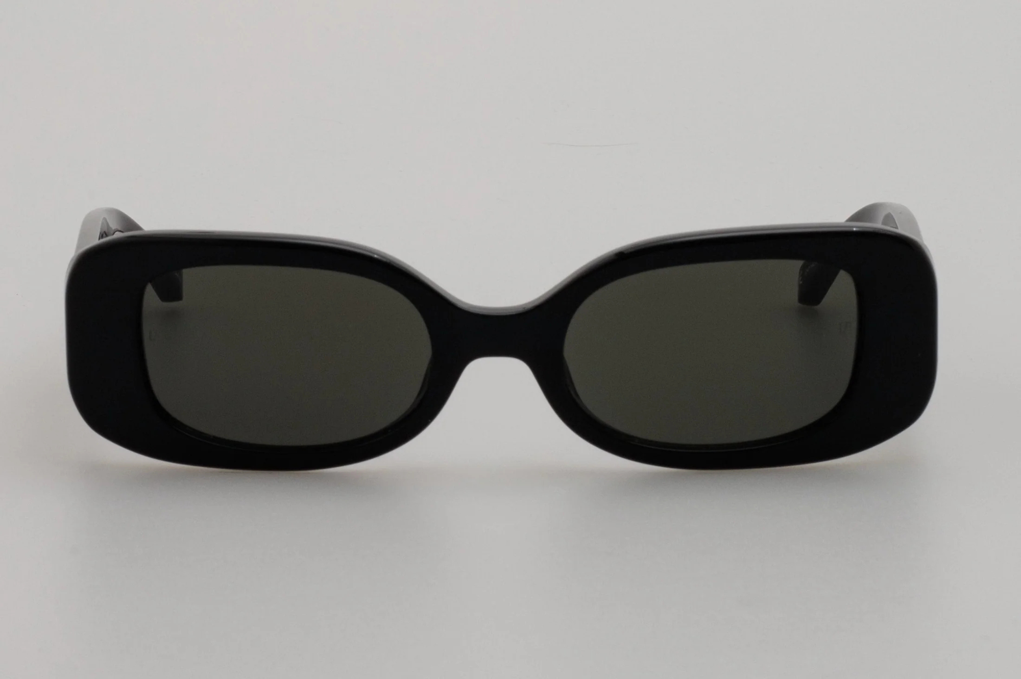 Occhiali da sole LINDA FARROW LOLA Black