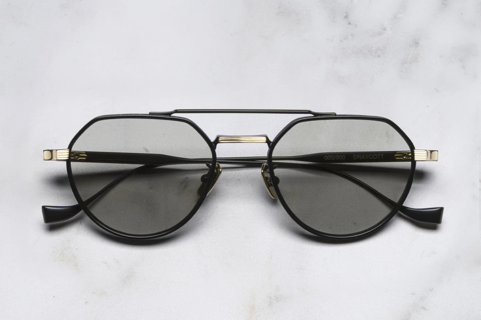 Occhiali da sole Cutler And Gross Draycott 1426 Black Gol