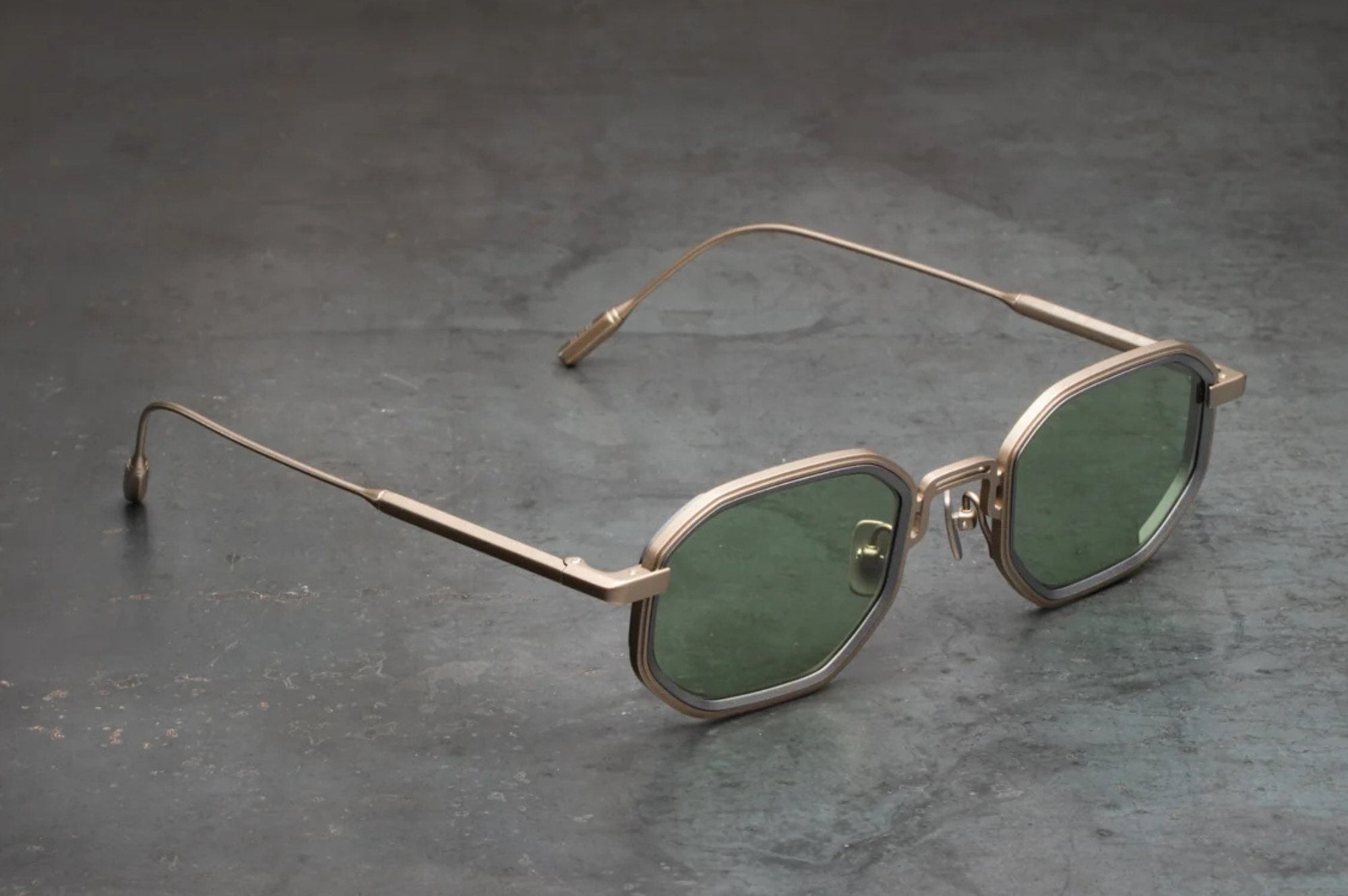 Occhiali da sole CAPOTE C399 NGD