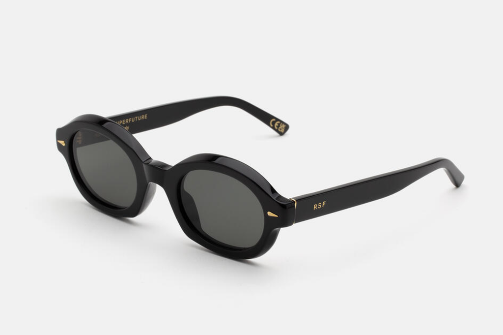 RETROSUPERFUTURE Marzo Black