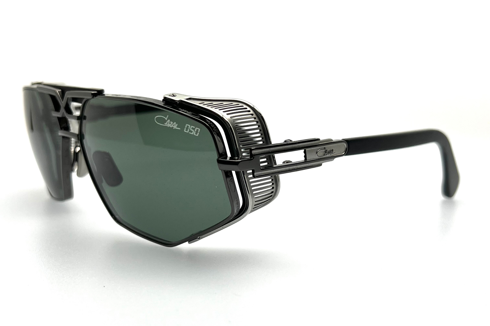 Occhiali da sole CAZAL 050 002