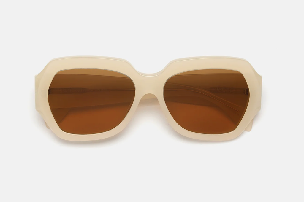 RETROSUPERFUTURE Nala Cremoso