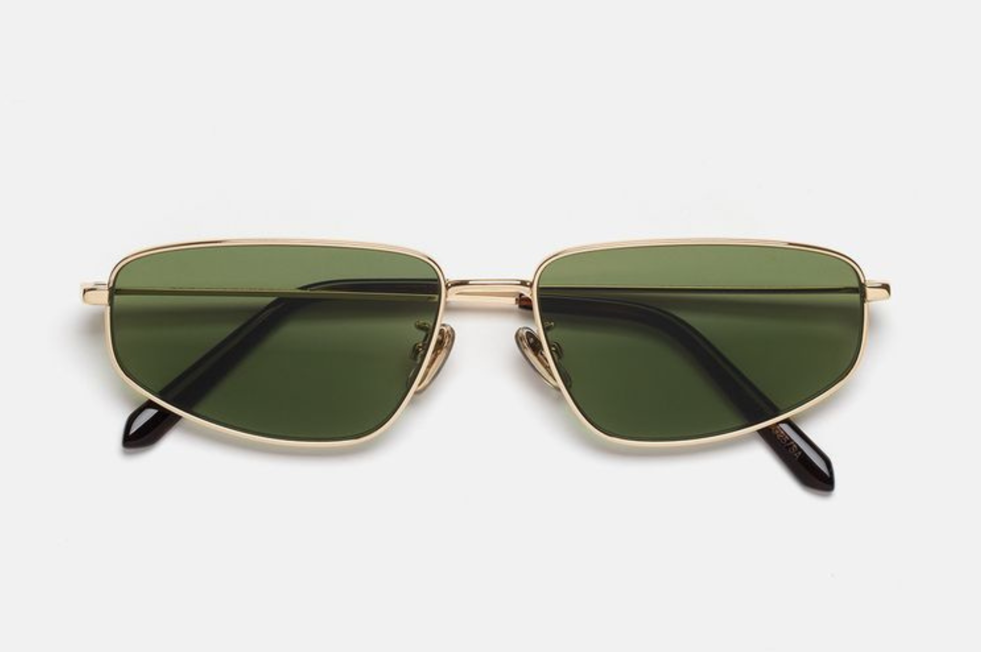 RETROSUPERFUTURE Isedra Classic