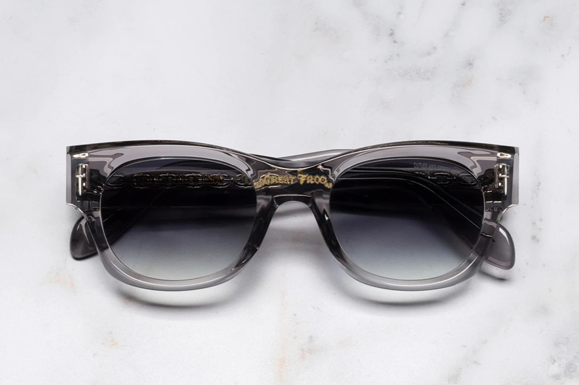 Occhiali da sole Cutler And Gross The Great Frog Halen Smoke Crystal