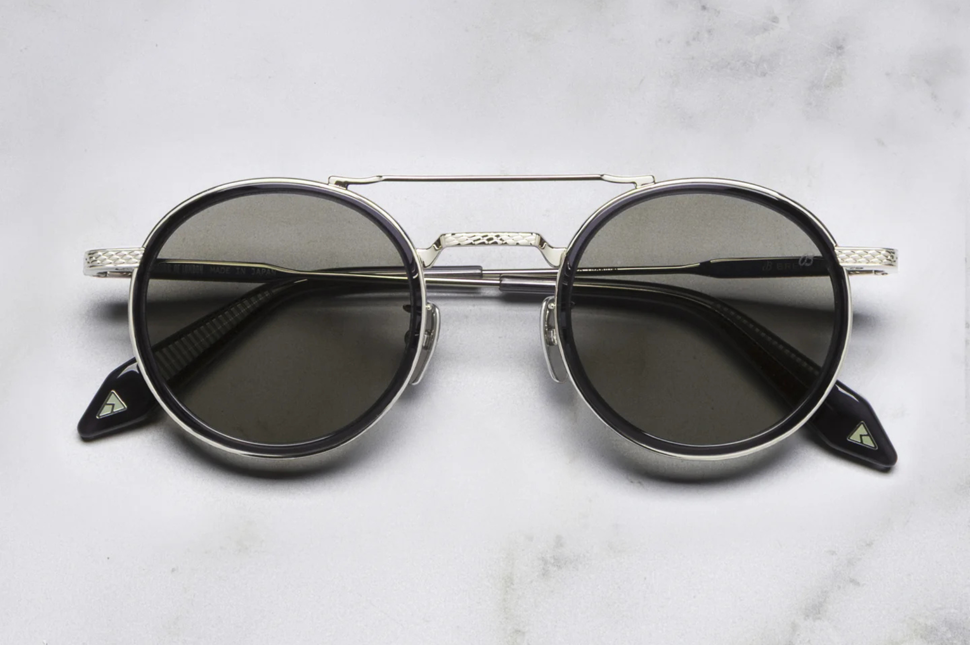 Occhiali da sole Cutler And Gross Breitling Chrono 0002 Dark Grey