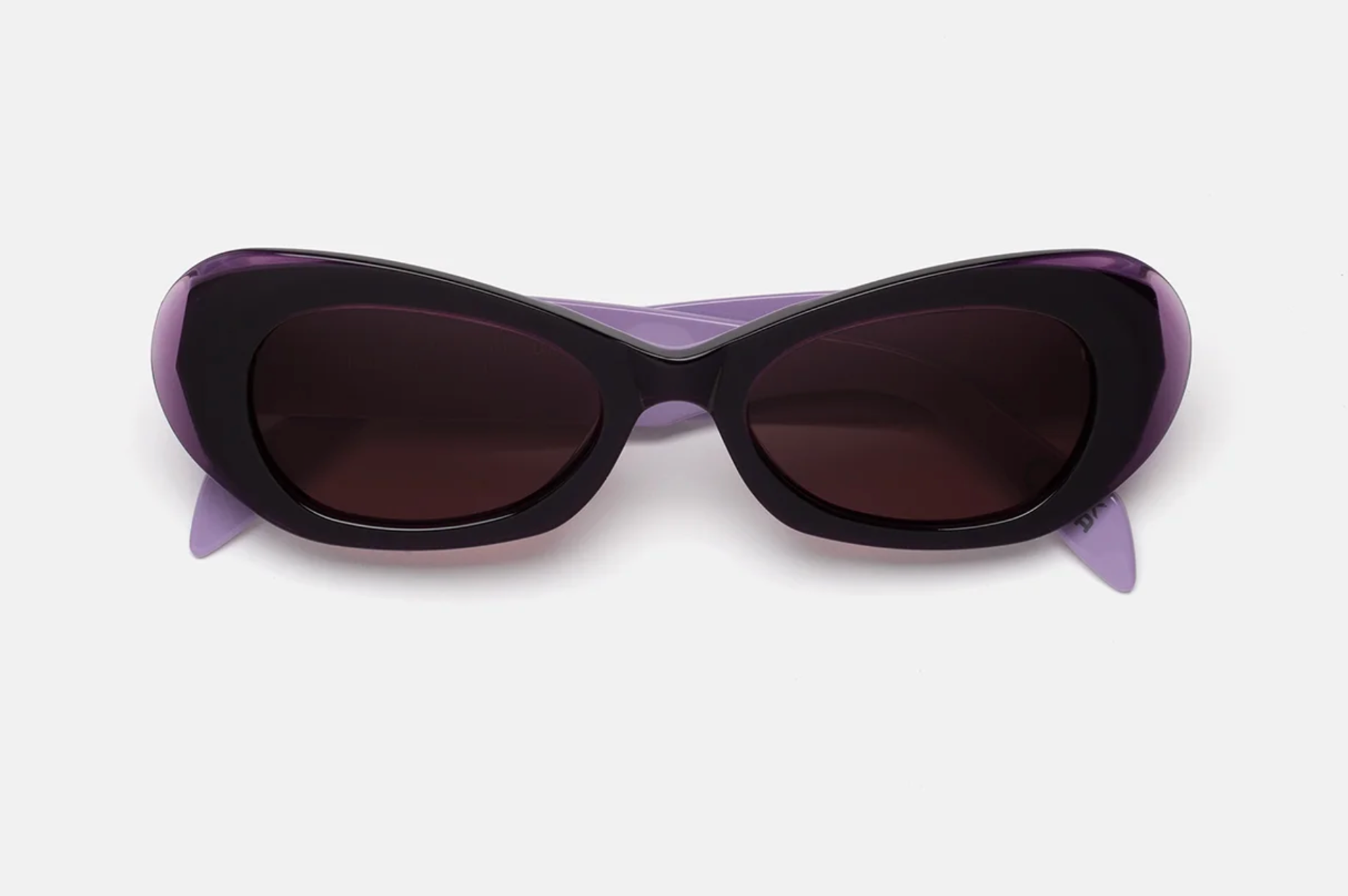 RETROSUPERFUTURE Izipho Melanzana