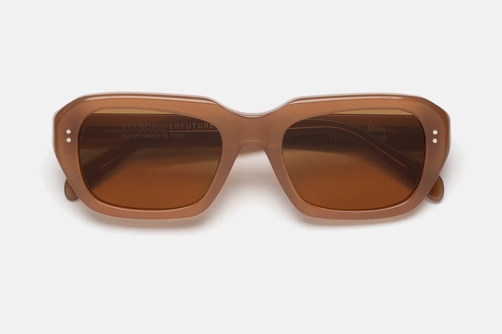 RETROSUPERFUTURE Miles Cola