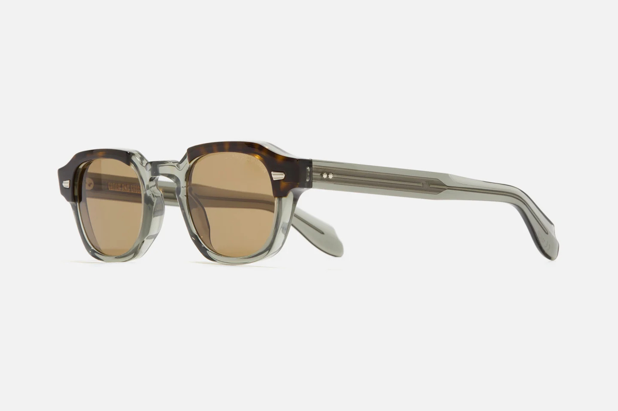 Occhiali da sole Cutler And Gross 1420 Havana on Grey