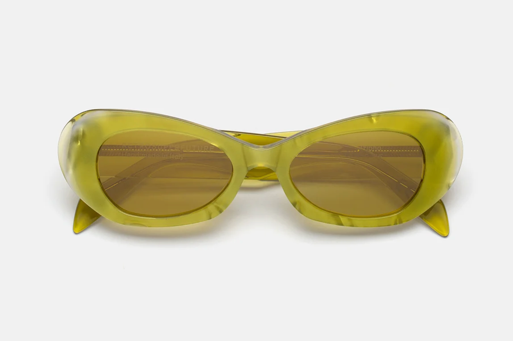 RETROSUPERFUTURE Izipho Mindless