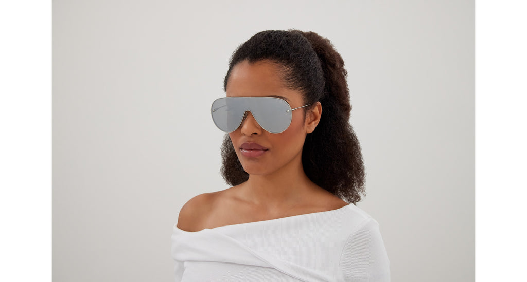 Alexander McQueen AM0481S 004