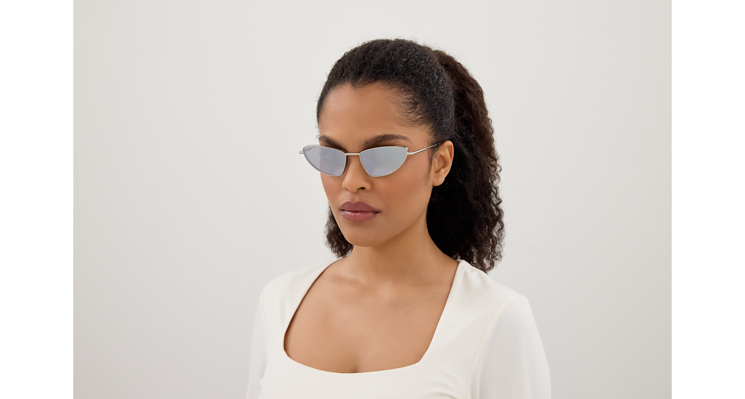 Alexander McQueen AM0522S 003