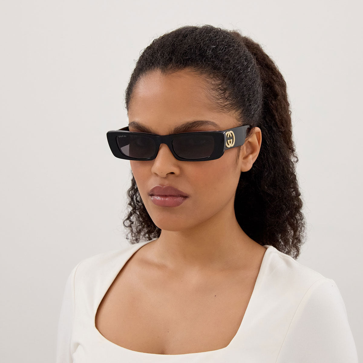 Gucci Occhiali da Sole GG0516S 018 Nero/Grigio Unisex