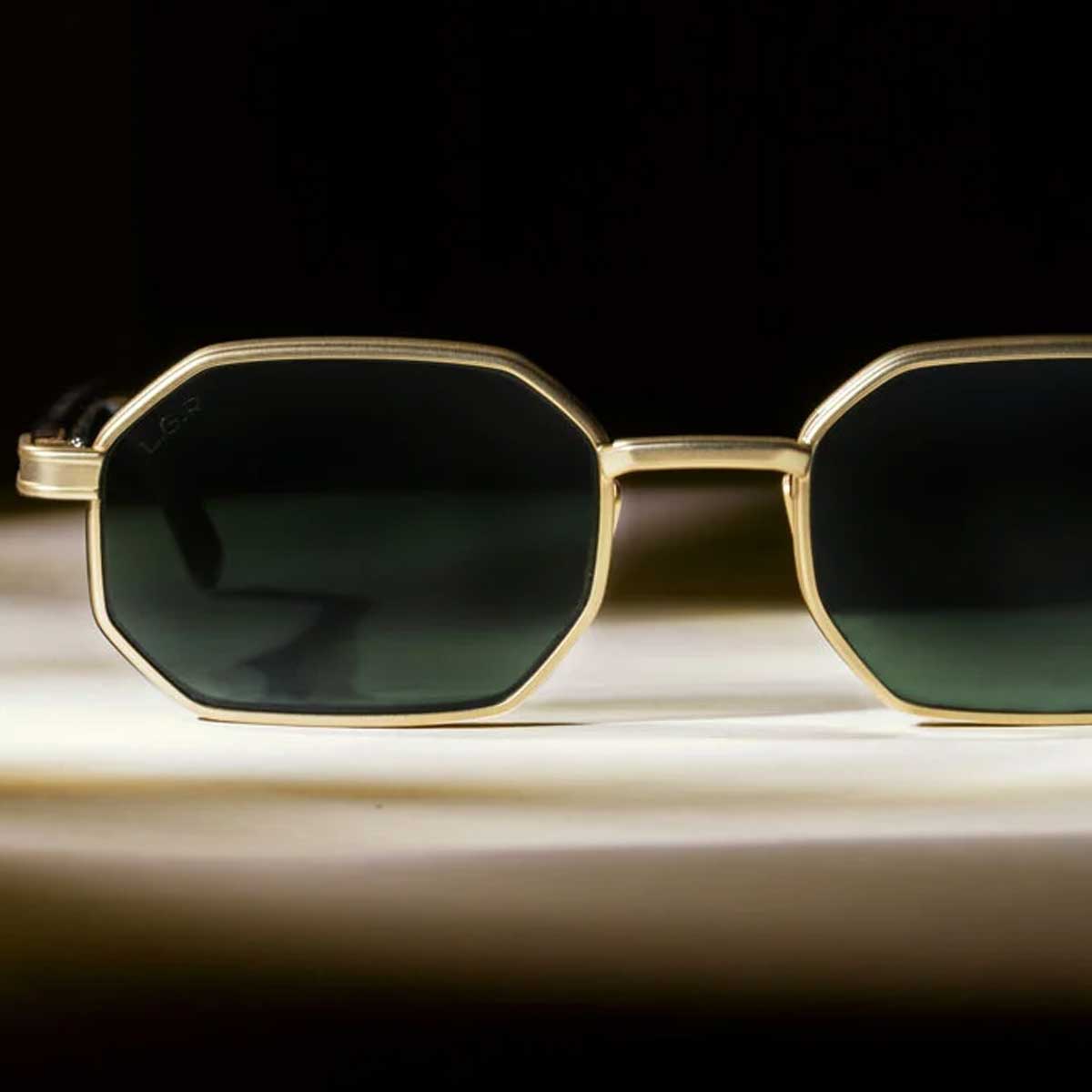 L.G.R. Occhiali da Sole Axum 6463 Oro Marrone Scuro 09/Verde Fotocromatici