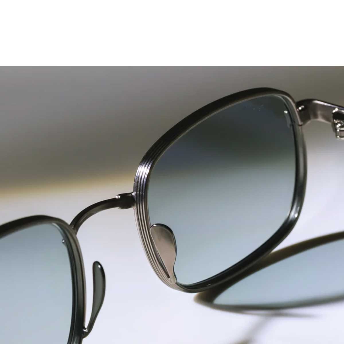 L.G.R. Occhiali da Sole Cactus 6816 Argento Marrone Chiaro 02/Blu Chiaro Fotocromatici