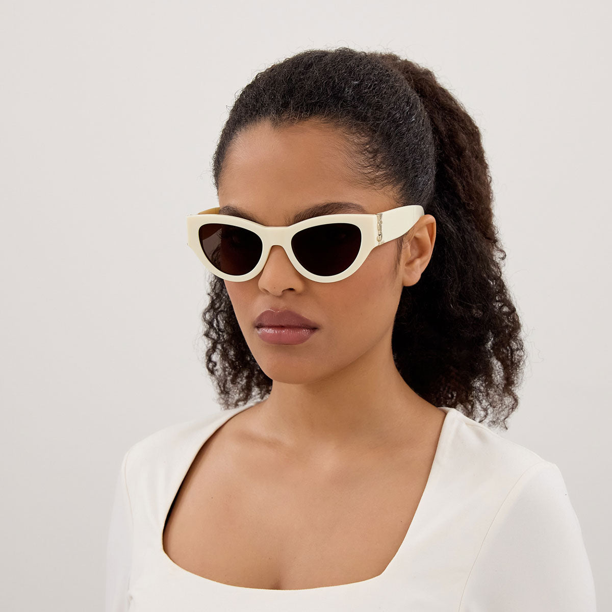 Saint Laurent Occhiali da Sole SL M94 012 Avorio/Nero Donna