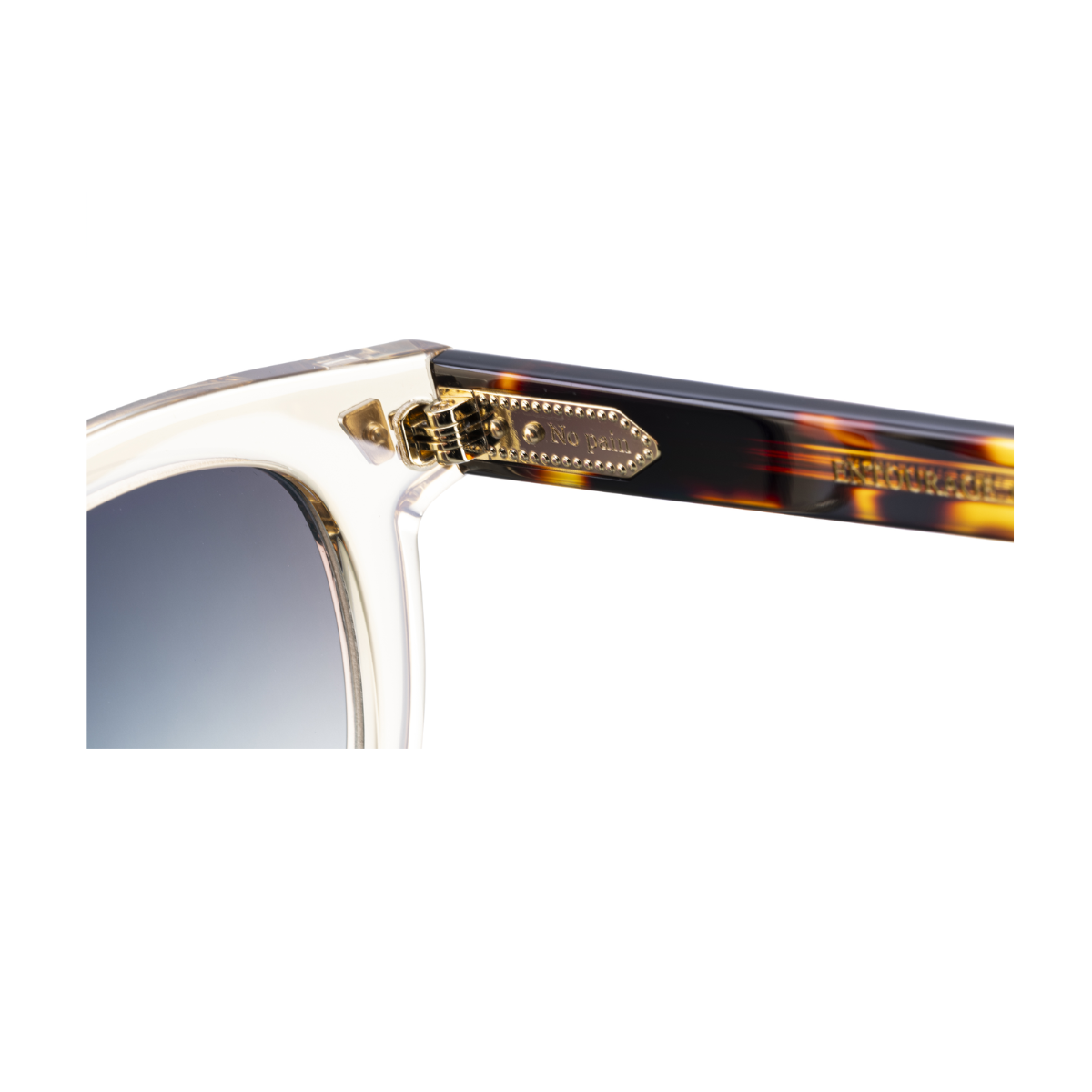 Entourage of 7 Occhiali da Sole DELTHORNE 1020 Cristal